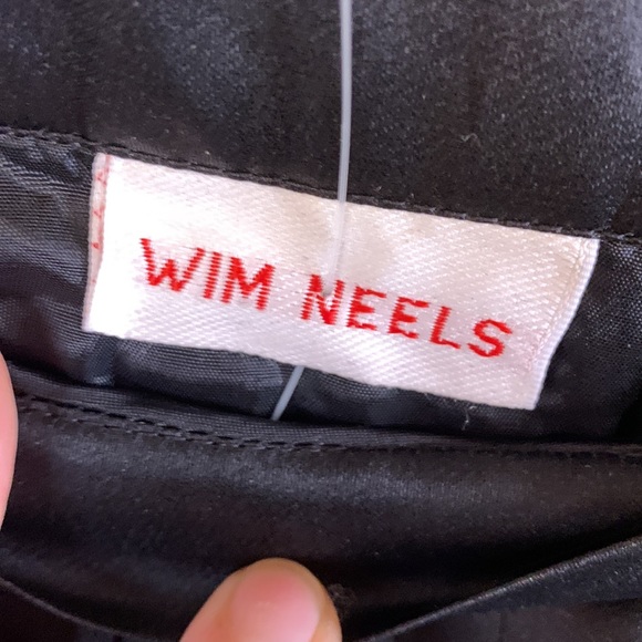 Vintage 1990’s Wim Neels 100% Silk Black Pleated Skirt Size 4 - Picture 2 of 8